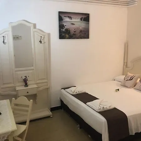 Wellamar Hotel 2*